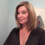 Adenora - Sexkontakte in Beeskow Profil von Adenora, 29 Jahre, Sexkontakte in Beeskow (Brandenburg)